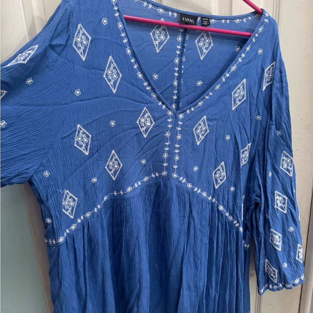 Blue tunic with embroidery design